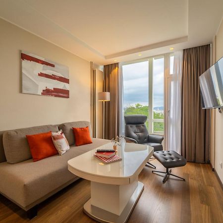Pakat Residences Wina Bagian luar foto
